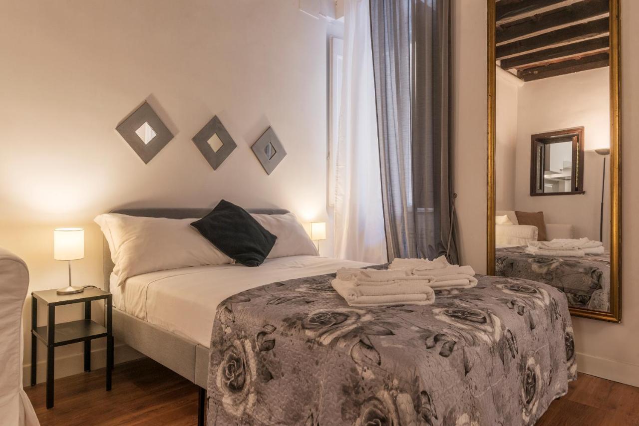 Fori Imperiali Elegant Apartment Roma Eksteriør bilde